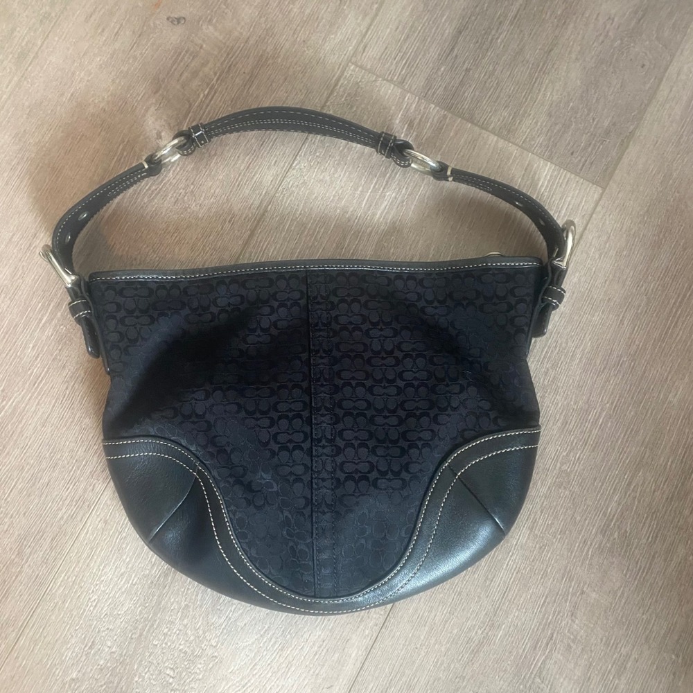 Coach Soho Signature Monogram Hobo Bag Black Jacquard Leather Trim Y2K Vintage